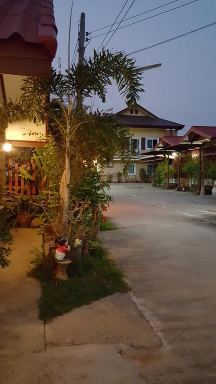 Chuan Chom Resort Сукотаи Экстерьер фото